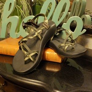 Mens Chaco sandals